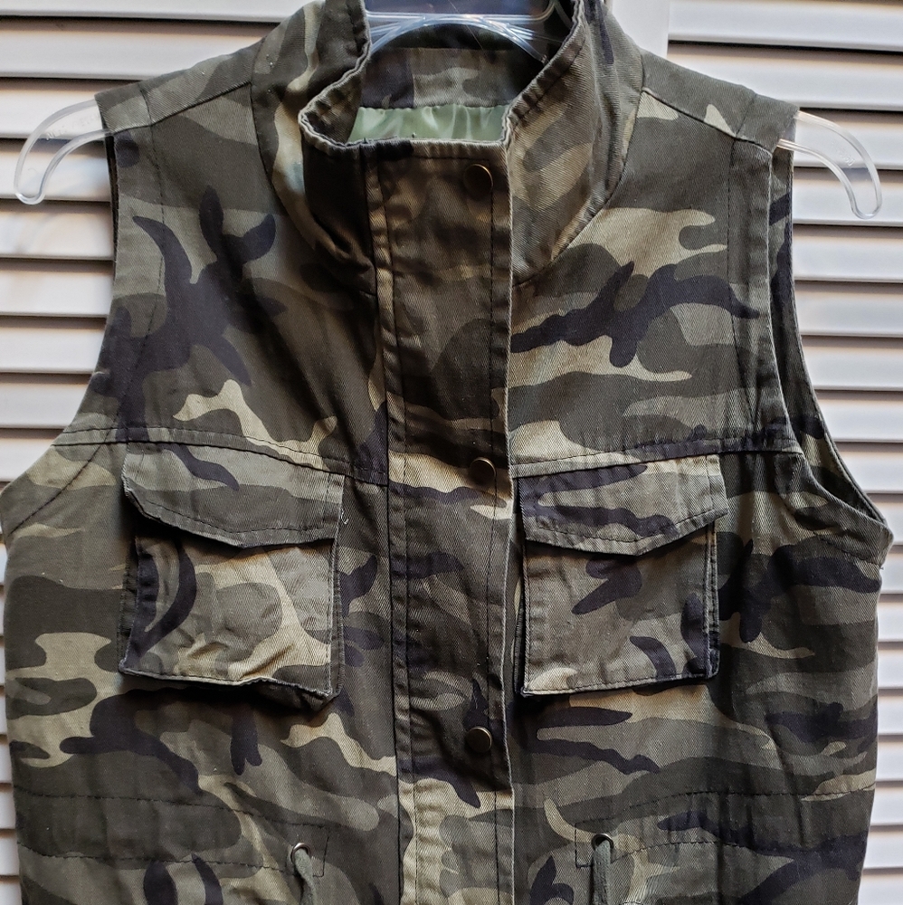 Camo vest